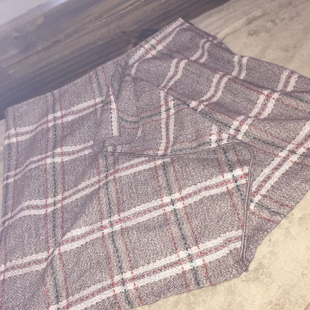 plaid skirt